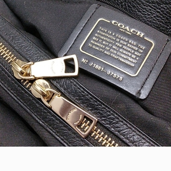 Coach Black Leather Shoulder Bag with Gold Chain#new Strap Add - Picture 8 of 11